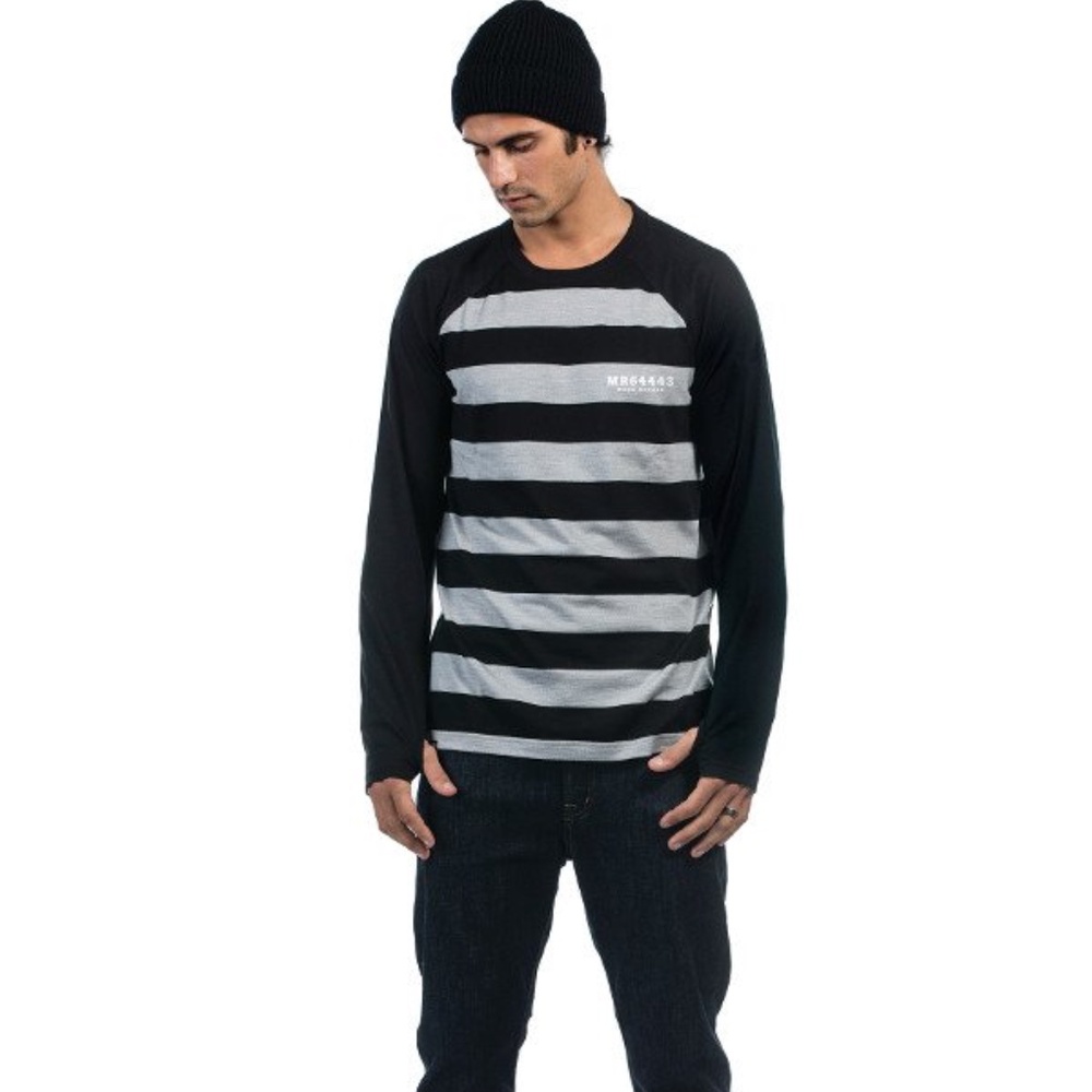 NWT Mons Royale Men Raglan Merion wool base layer SZS
